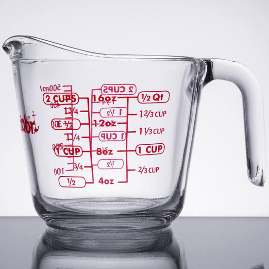 Anchor Hocking 16 oz glass measuring cup